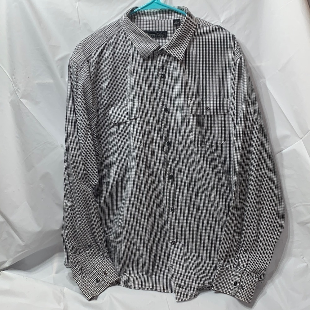 𝅺KENNETH Roberts White w/ Gray &Black Stripe Button Up long sleeve Size XL